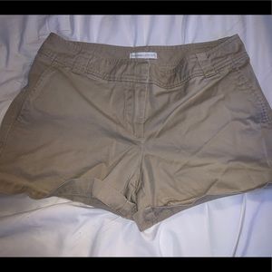Tan New York & Co shorts